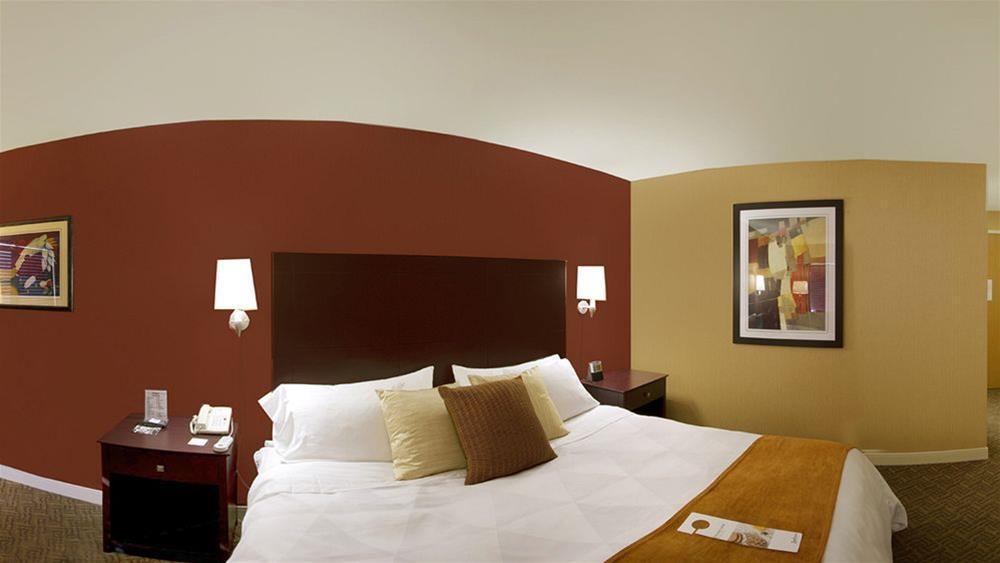 Oneida Casino Hotel